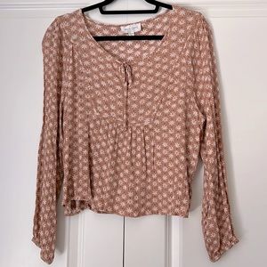 NWOT lightweight shirred blouse, with tie neck at front